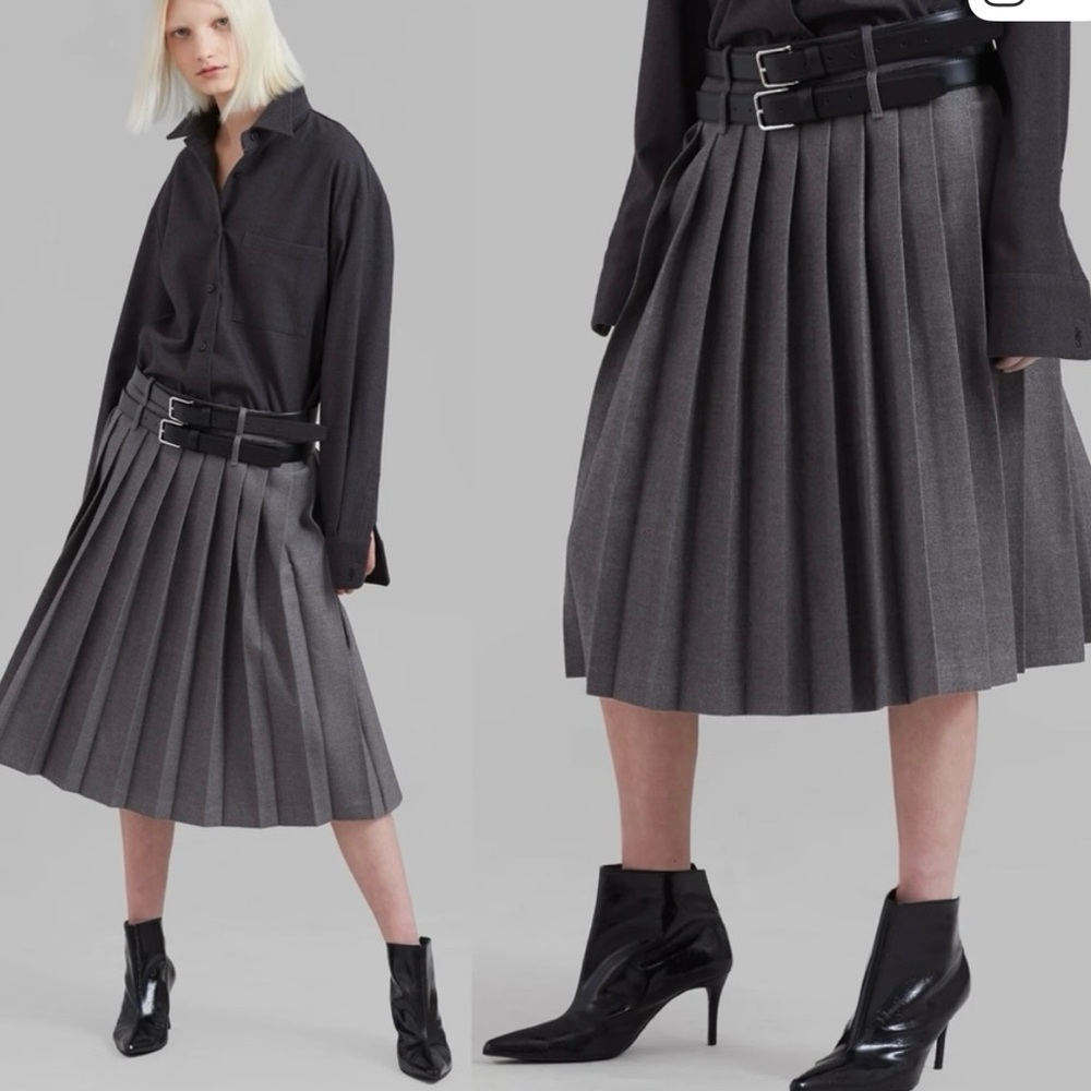 The Frankie Shop- Wednesday Belted Pleated Skirt Dark Grey Melange size Small